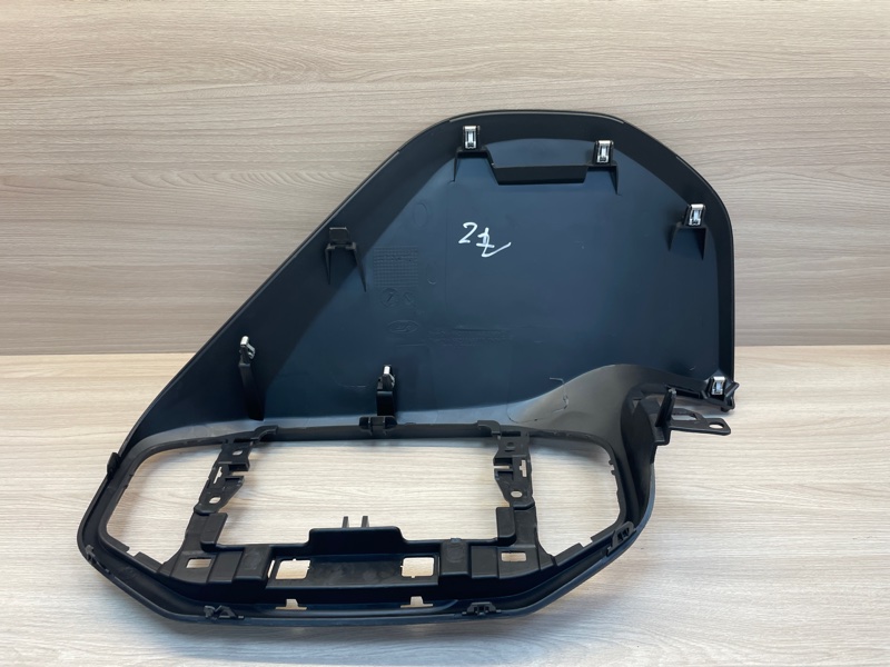 Верхняя накладка торпедо