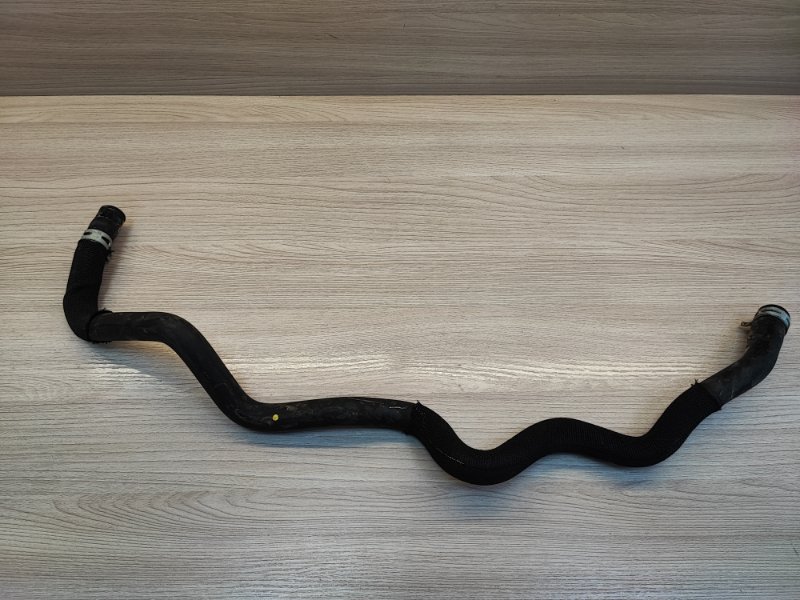 Патрубок радиатора