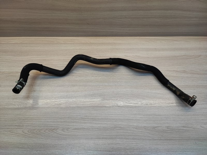 Патрубок радиатора