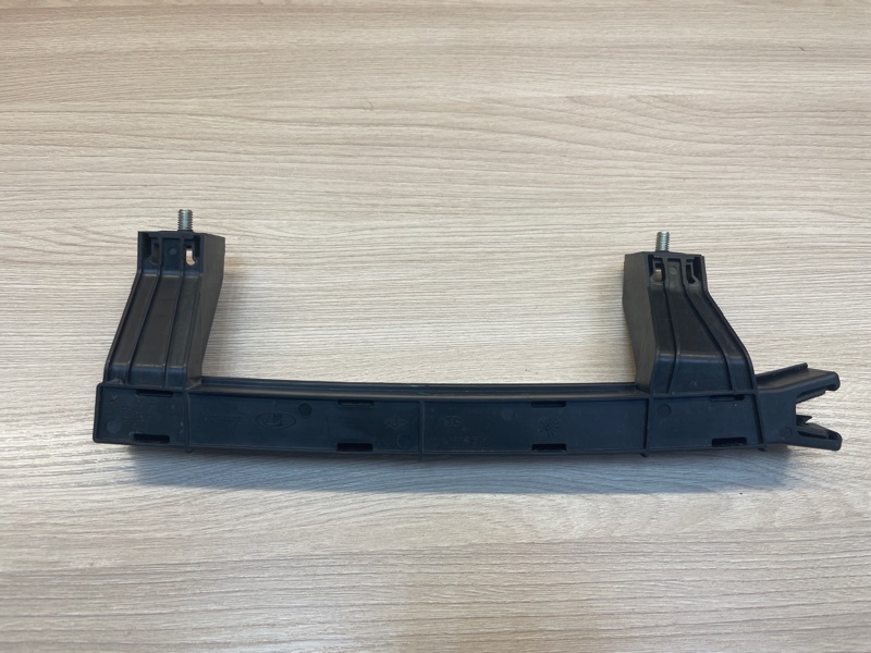 Направляющая стекла     двери