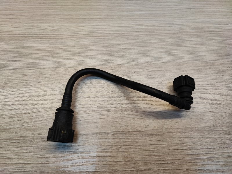 Топливная трубка