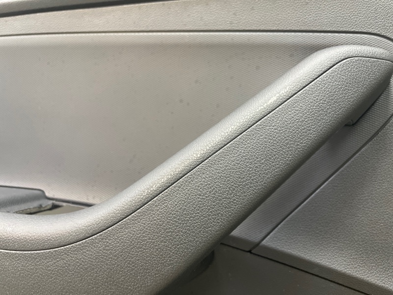 Обшивка боковой двери