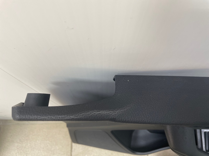 Обшивка боковой двери