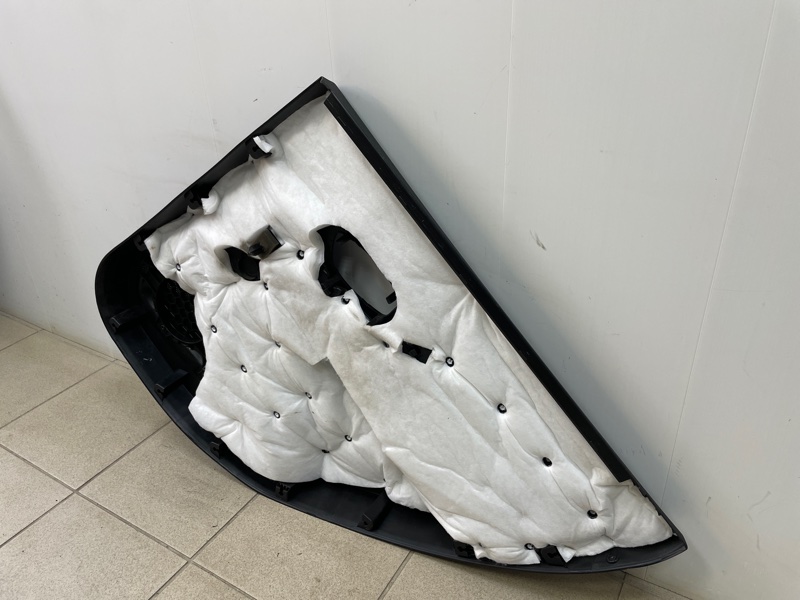 Обшивка боковой двери