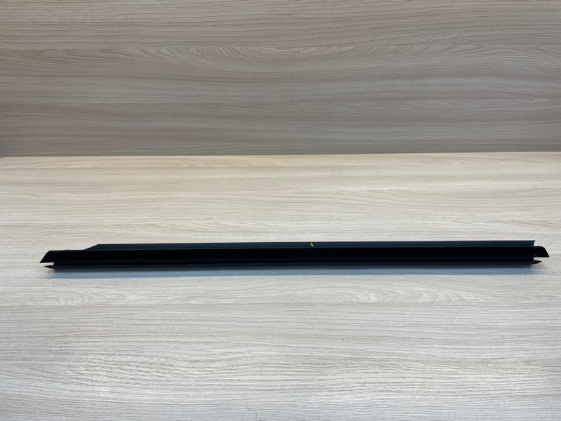 Уплотнитель стекла двери внутренний