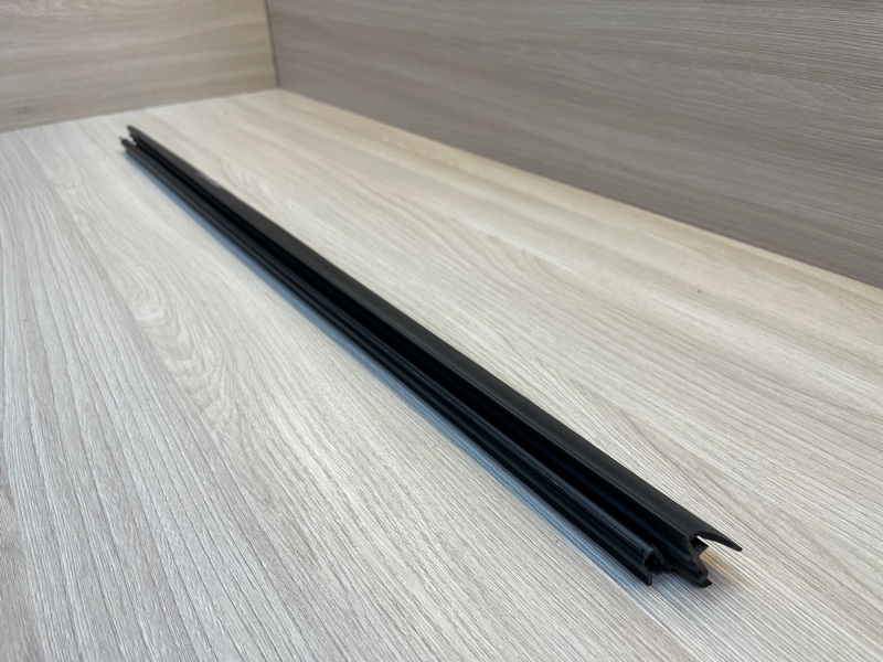 Уплотнитель стекла двери внутренний