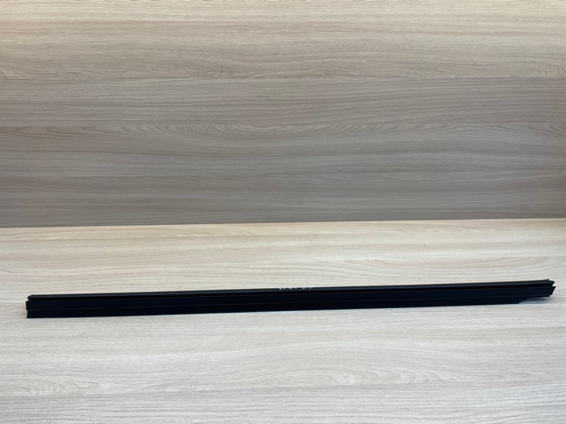 Уплотнитель стекла двери внутренний