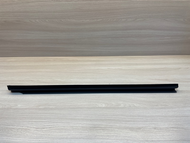 Уплотнитель стекла двери внутренний