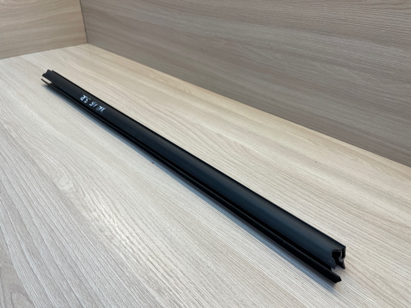 Уплотнитель стекла двери внутренний