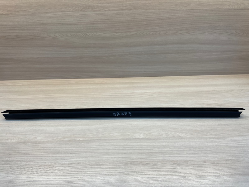 Уплотнитель стекла двери внутренний