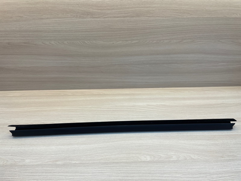 Уплотнитель стекла двери внутренний