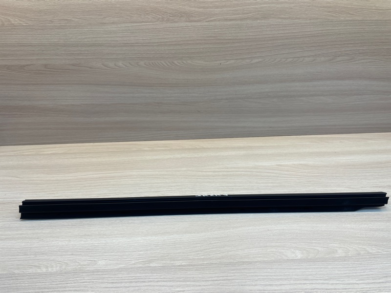 Уплотнитель стекла двери внутренний