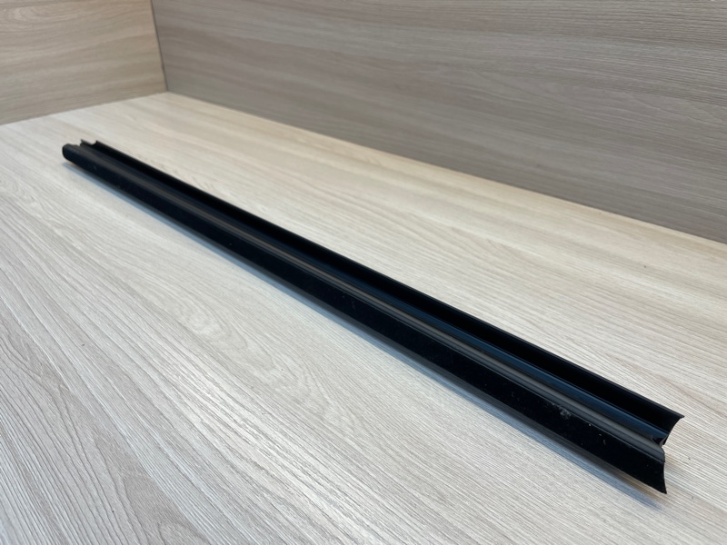 Уплотнитель стекла двери внутренний