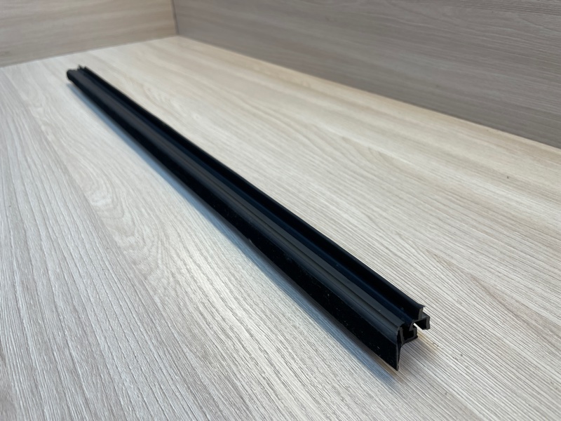 Уплотнитель стекла двери внутренний