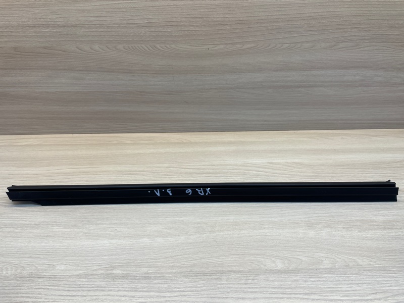 Уплотнитель стекла двери внутренний