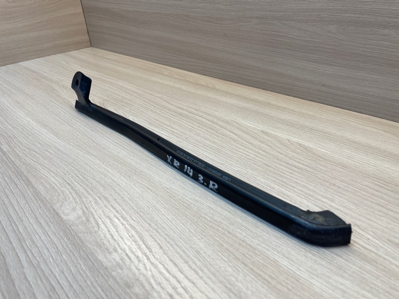 Уплотнитель двери