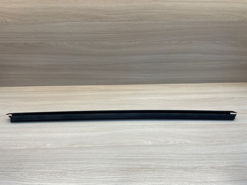 Уплотнитель стекла двери внутренний