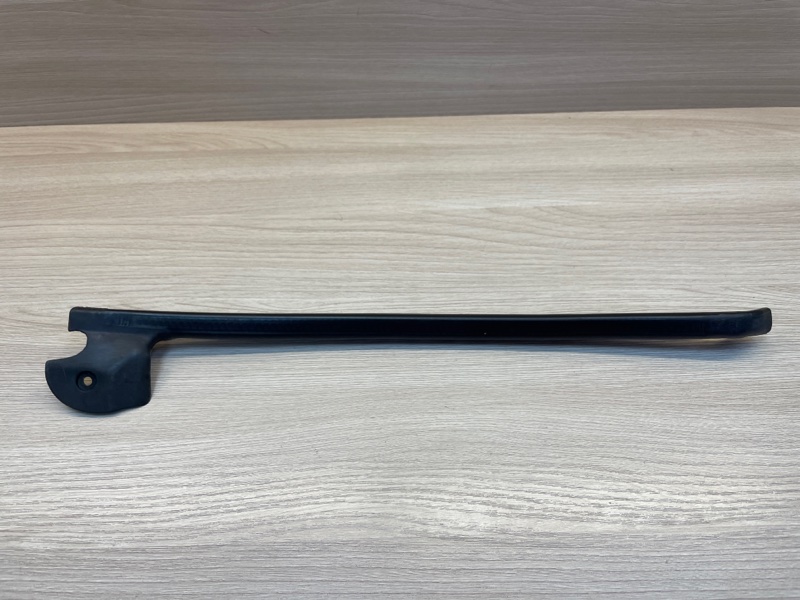 Уплотнитель двери