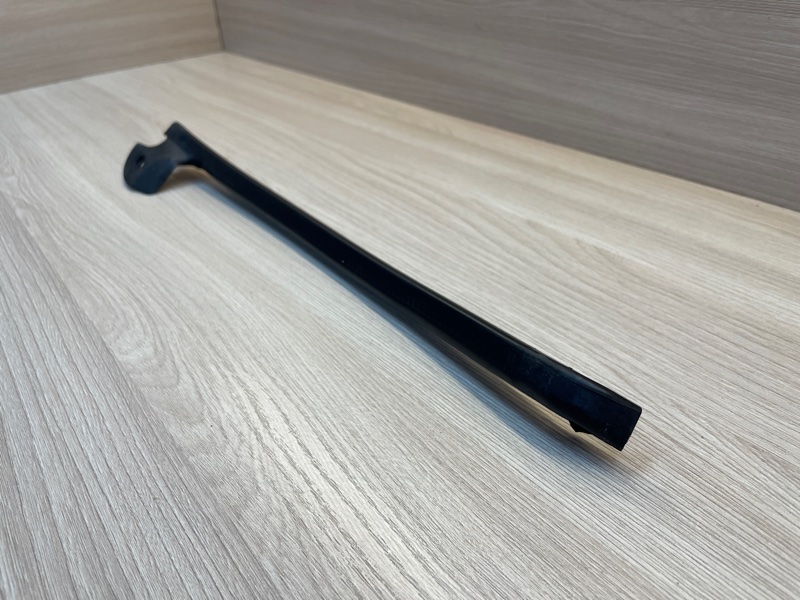 Уплотнитель двери