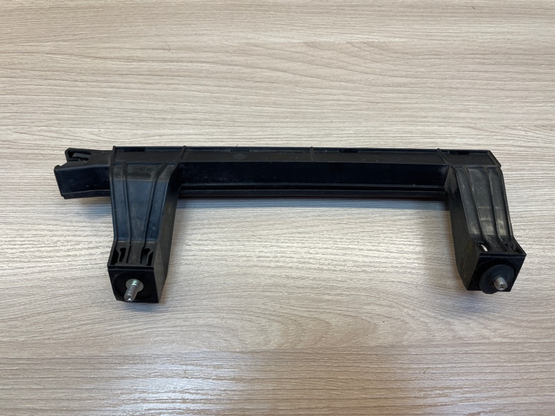 Направляющая стекла    двери