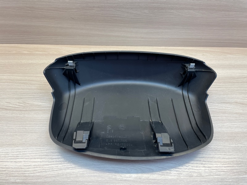 Накладка крышки багажника