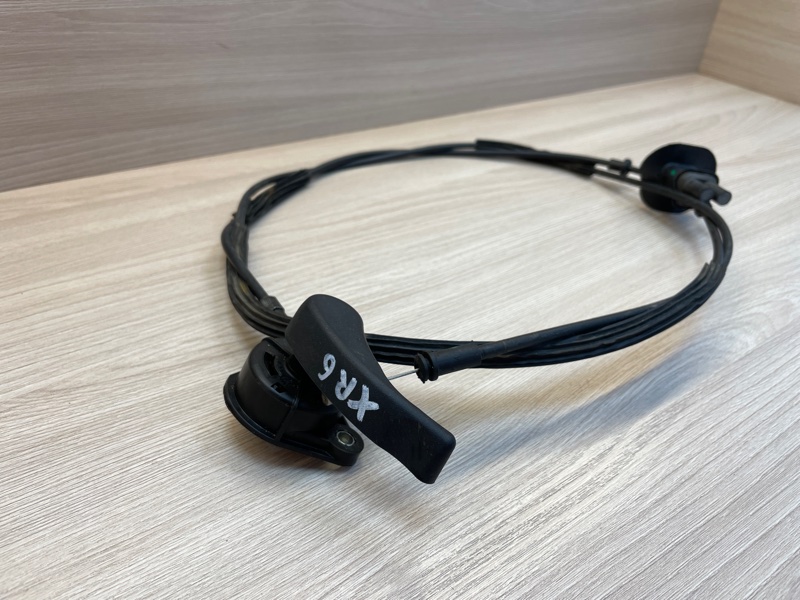 Трос замка капота