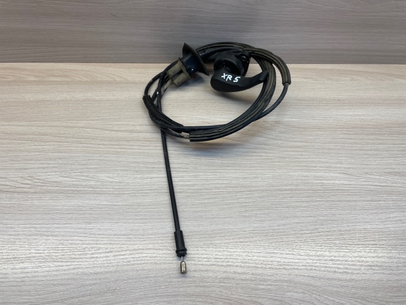 Трос замка капота