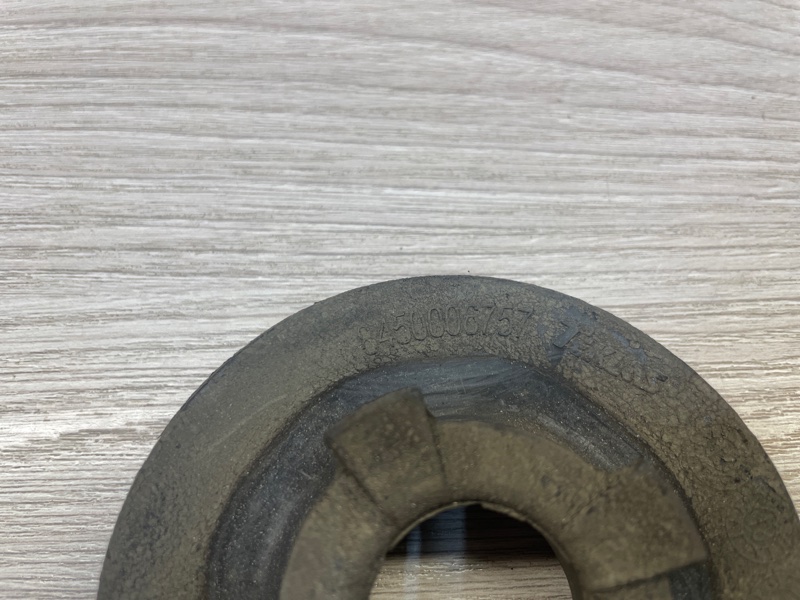 Верхняя опора    пружины