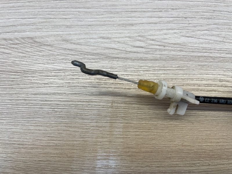 Трос замка двери