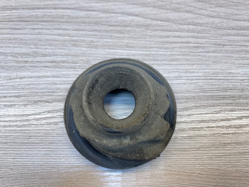 Верхняя опора    пружины