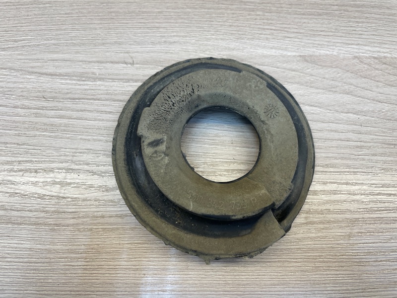 Верхняя опора    пружины