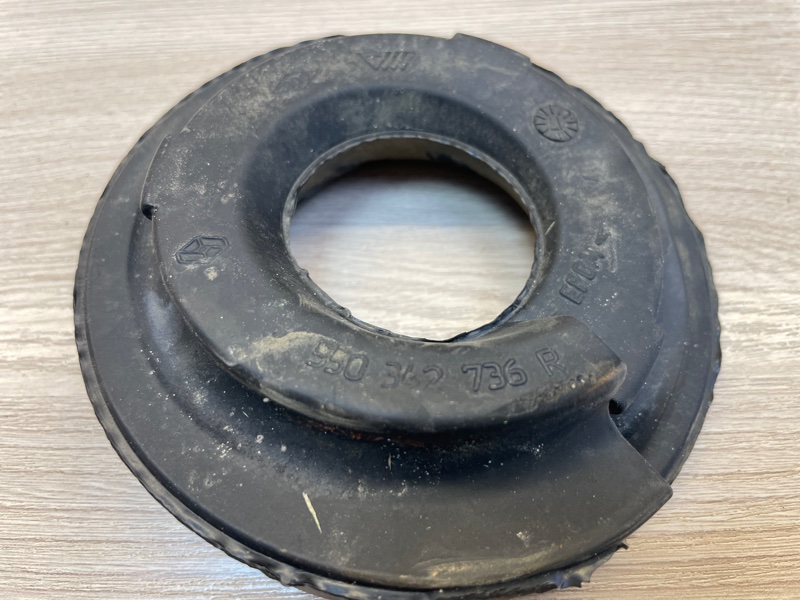 Верхняя опора    пружины