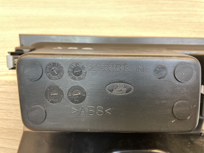 Накладка торпедо