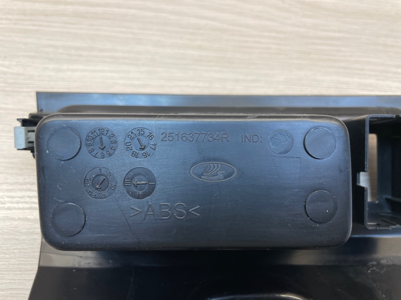 Накладка торпедо