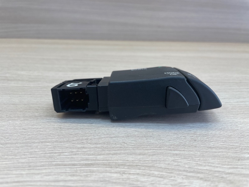 Джойстик управления магнитолой