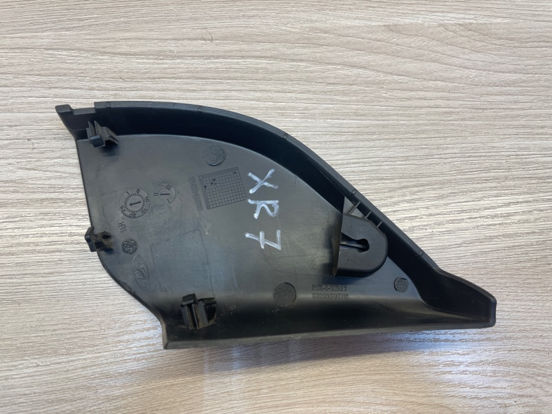 Уголок зеркала