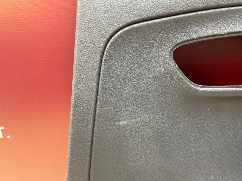 Обшивка боковой двери