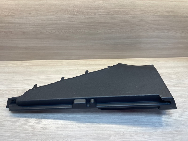 Обшивка багажника