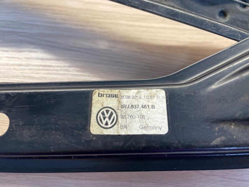 Трапеция стеклоподъемника