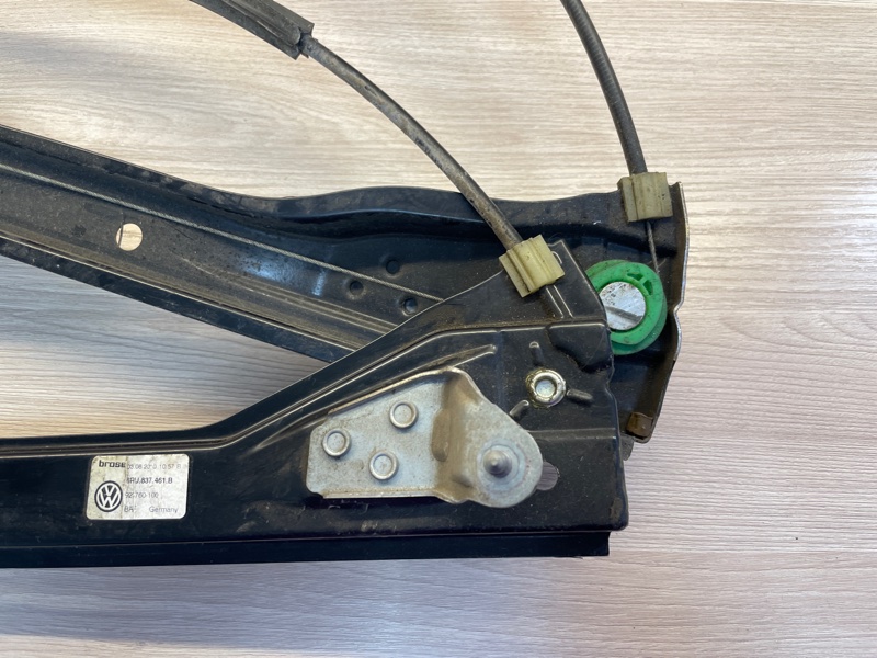 Трапеция стеклоподъемника