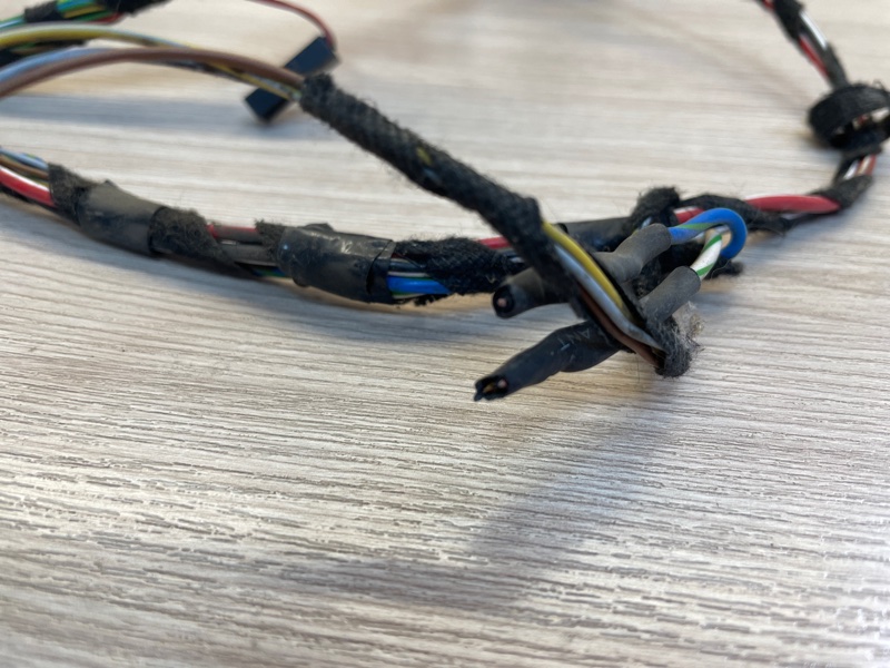 Проводка двери