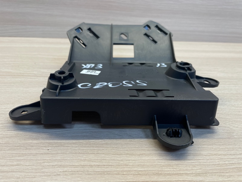 Кронштейн блока комфорта