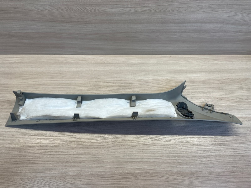 Обшивка стойки