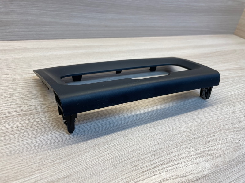 Накладка центральной консоли