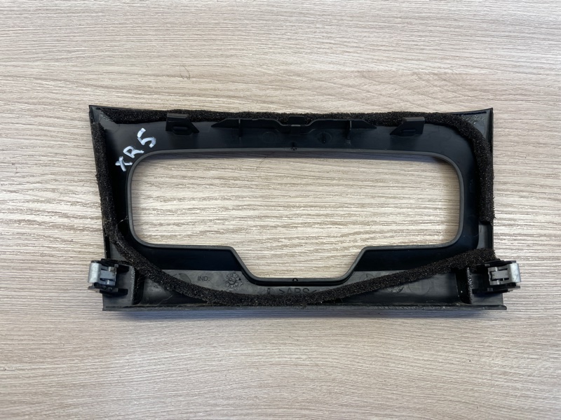 Накладка центральной консоли