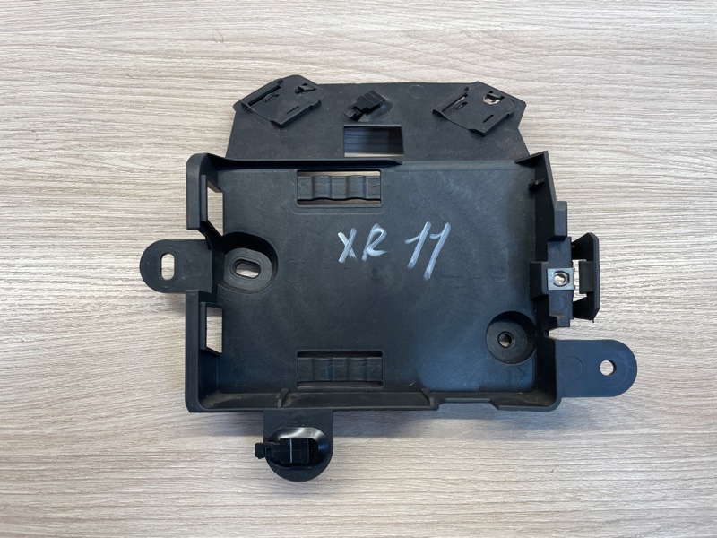 Кронштейн блока комфорта