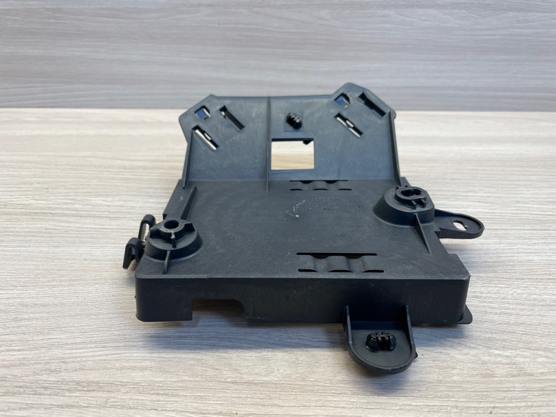 Кронштейн блока комфорта