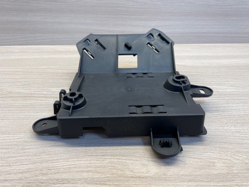 Кронштейн блока комфорта