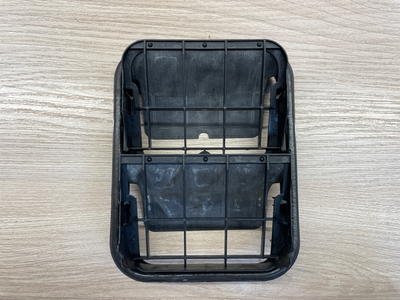 Клапан вентиляции салона