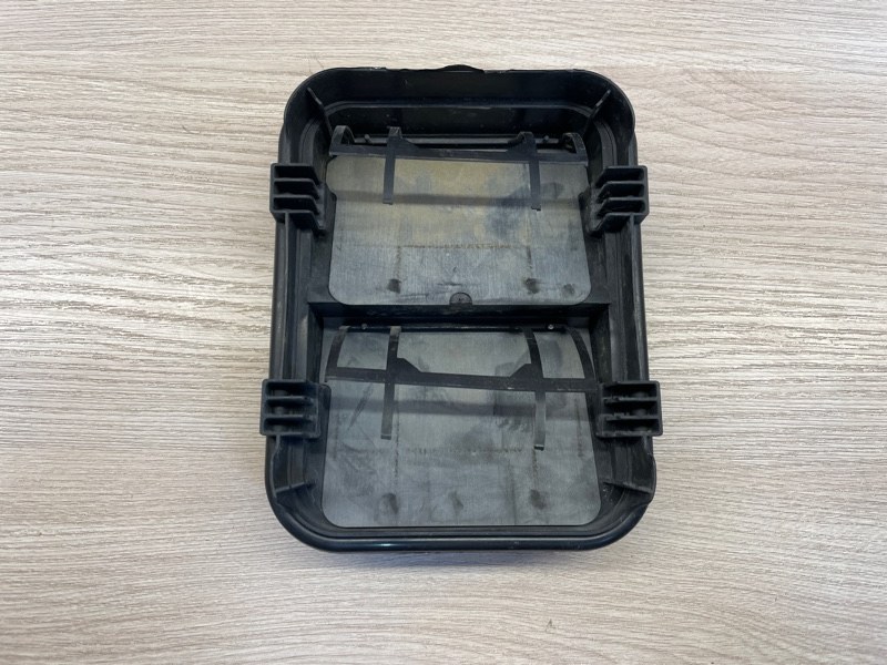 Клапан вентиляции салона